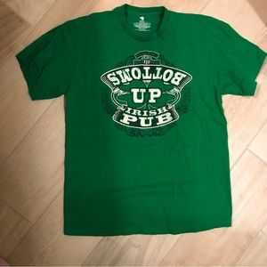 Bottoms Up Pub Tee Shirt green  (M 38-40)